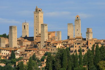 Think Italy - San Gimignano
