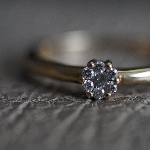 April Birthstone – Diamond