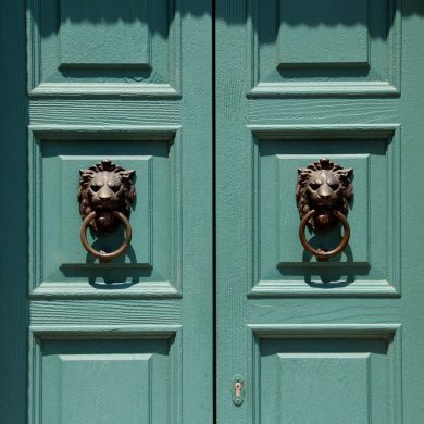 Doors of Perception – Steal These 5 Famous Portal Styles!