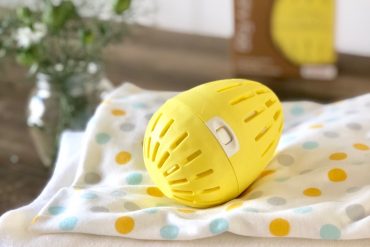 The reusable Laundry Egg
