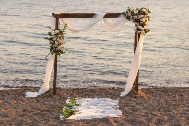 10 Ways to Make Your Wedding Unique and Picture-Perfect