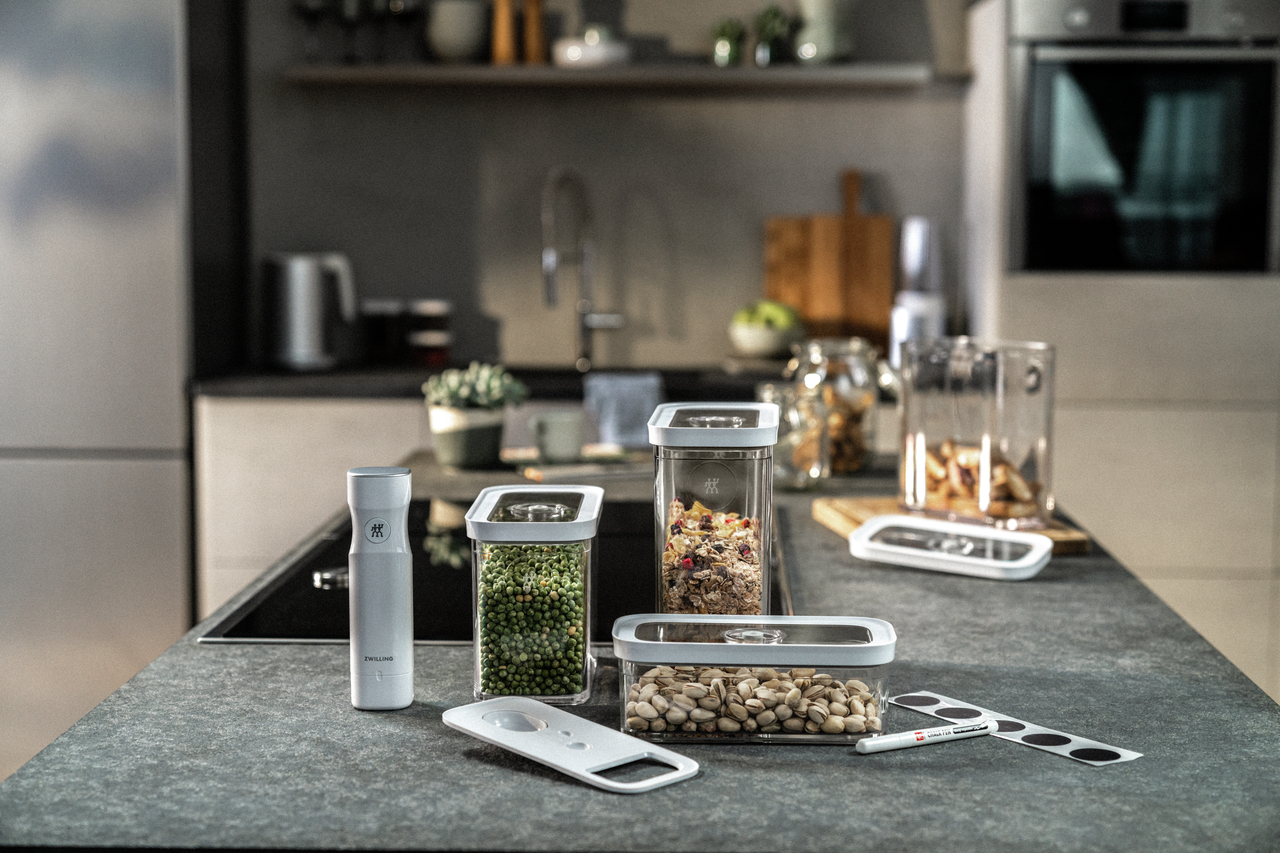 MustHave Kitchen Gadgets for Modern Home Chefs Women Talking Online