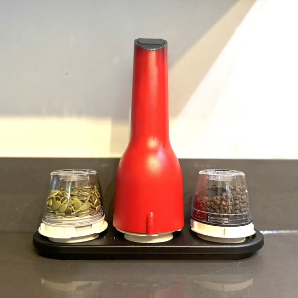 Finamill: The Easiest Way to Grind Spices
