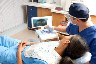 Best Dentists in Cricklewood for Comprehensive Checkups in 2025