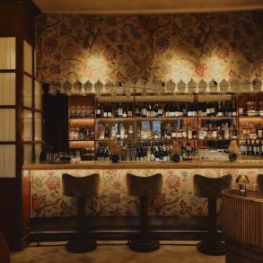 A Tower of Favour on Richmond Bridge