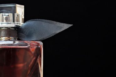 Best Valentine’s Day Perfumes for Her & Him (2026 Guide)