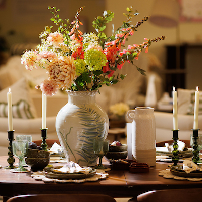 Tablescaping: The Art of Setting the Scene 