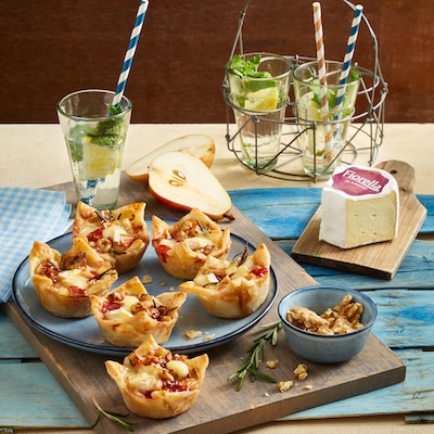 Fiorella: The Flower-Shaped Brie Designed for Spring Tables