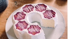 Fiorella: The Flower-Shaped Brie Designed for Spring Tables