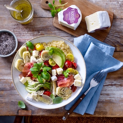 Fiorella: The Flower-Shaped Brie Designed for Spring Tables