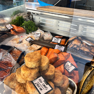 Twickers to Regain a Fishmonger