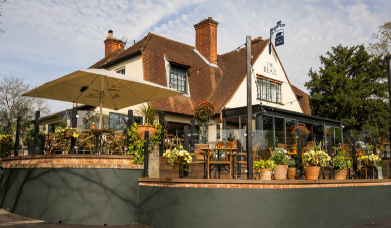 The Bear, Oxshott