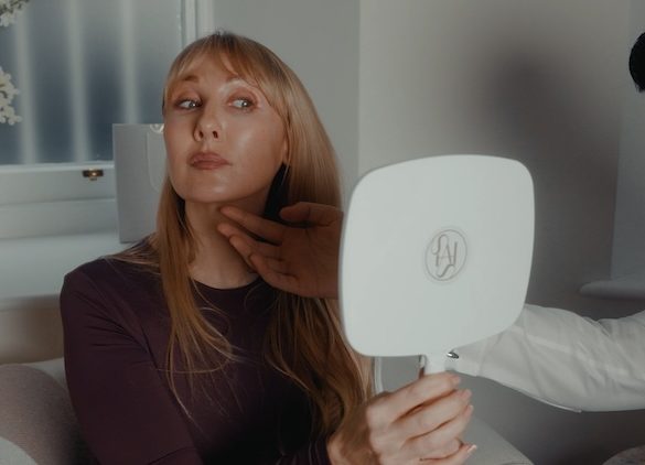 Why Everyone Is Suddenly Talking About the “Nefertiti Neck Lift”