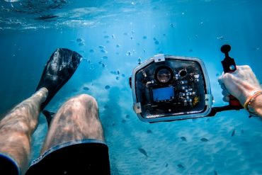 Action Cams for Diving and Hiking: What to Consider